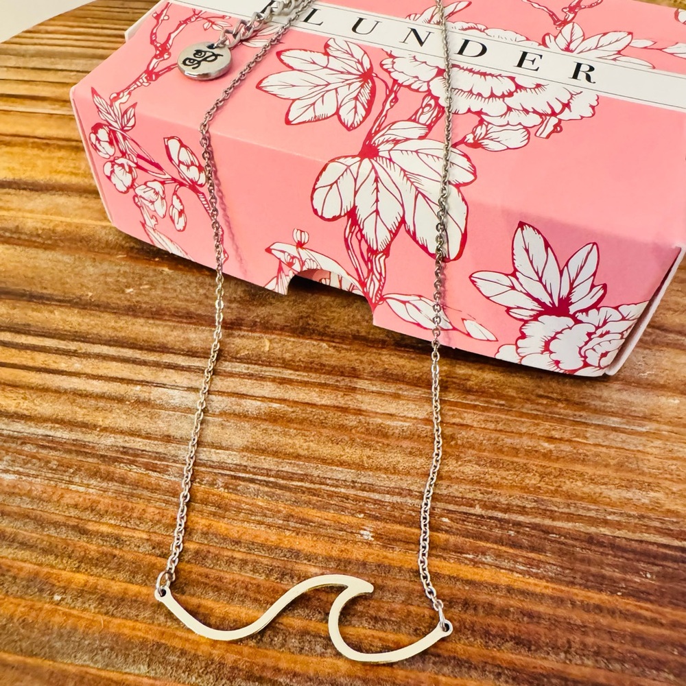 Plunder Designs Silver Catch A Wave Minimalist Necklace Retired